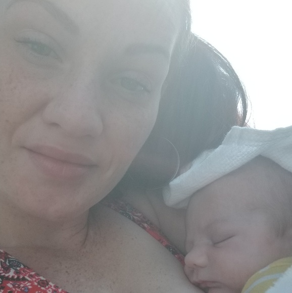 Meet your Posher, Patricia - Picture 1 of 5